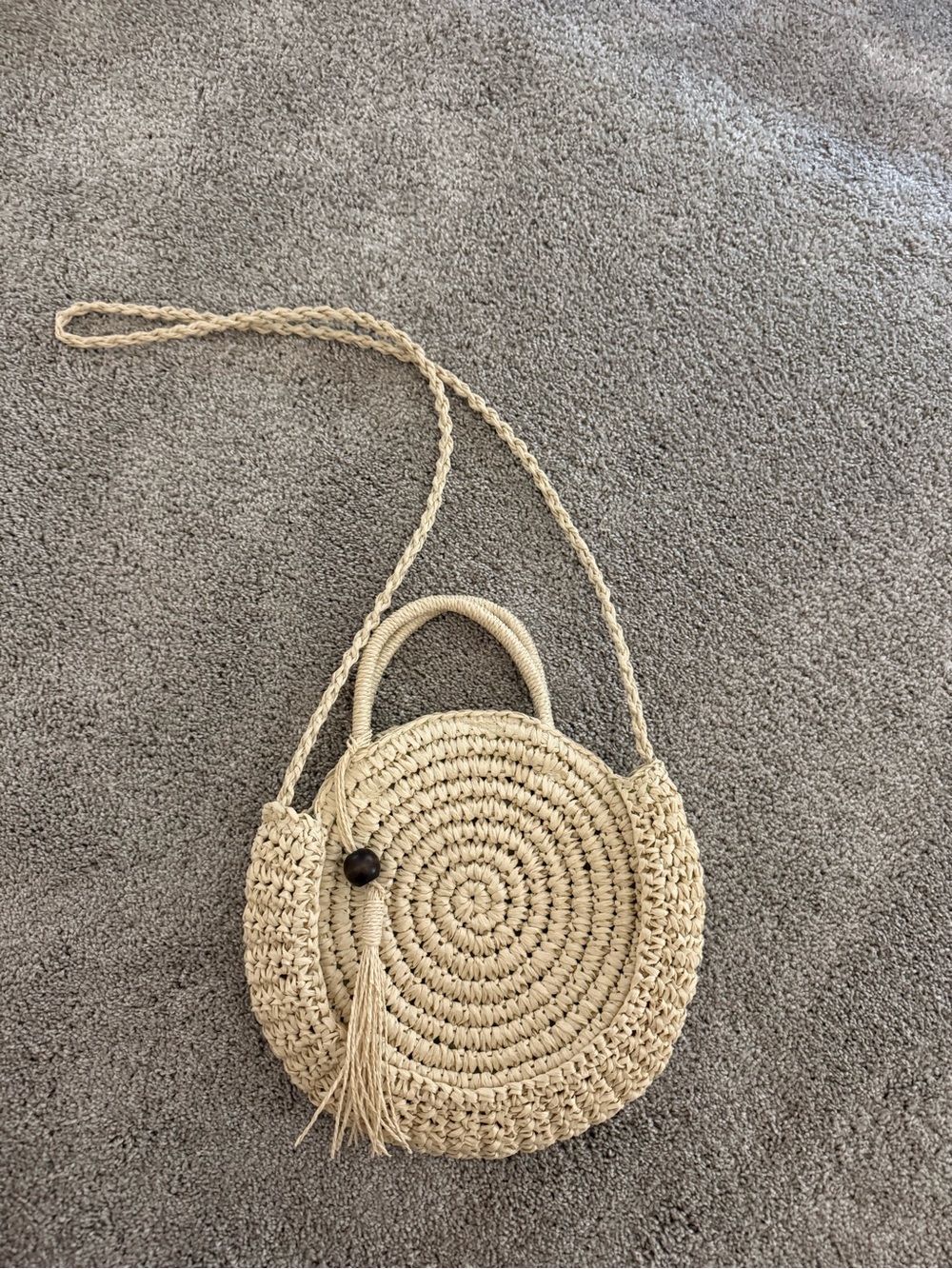 Round Woven Straw Crossbody Bag - Cream